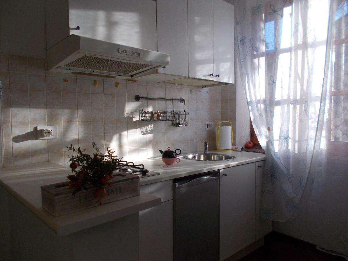 Palazzo Canavese Il Granello Di Senape B&B מראה חיצוני תמונה